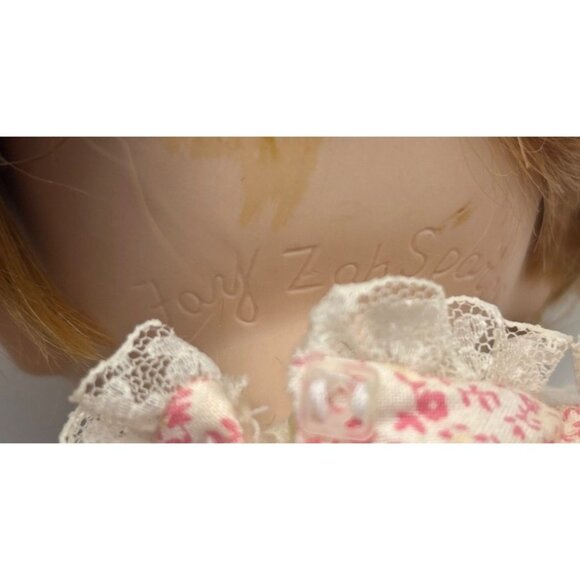 Fayzah Spanos Baby Doll Megan With Red Hair & Pink Floral Outfit - Picture 4 of 6